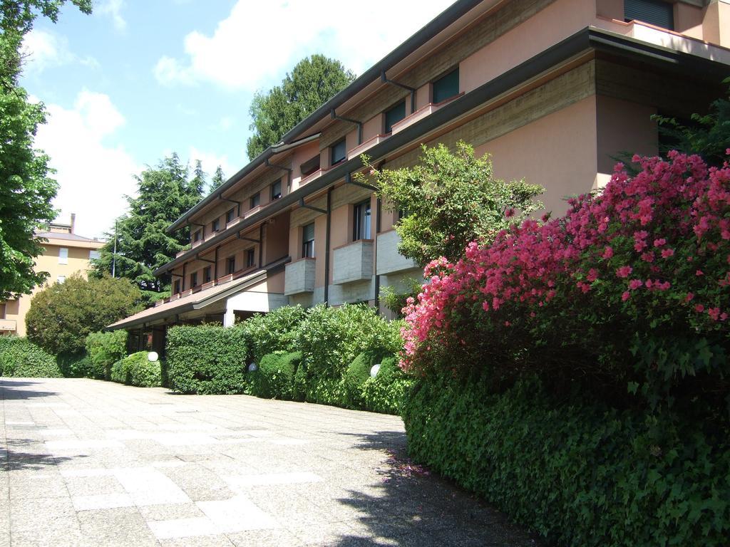 Hotel Canturio Exterior photo