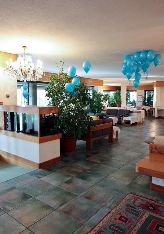 Hotel Canturio Exterior photo